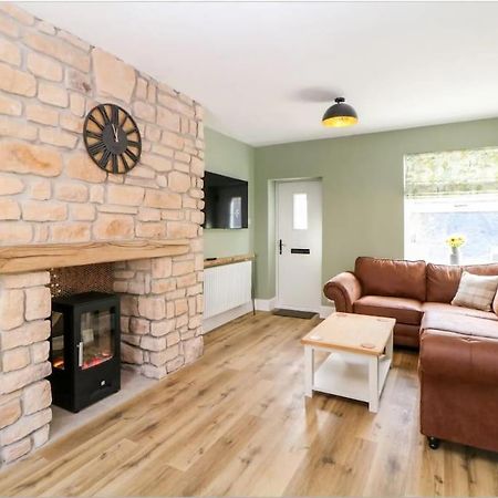 Babbling Brook Cottage Stony Middleton Extérieur photo