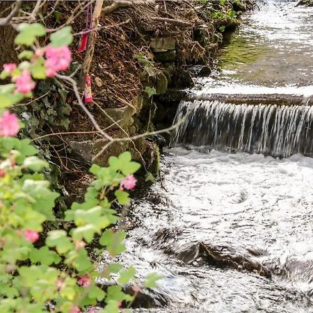 Babbling Brook Cottage Stony Middleton Extérieur photo